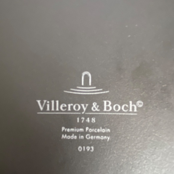 Villeroy & Boch "Black Shale"porcelain serving plate large textured #0193 GER. - Picture 4 of 4
